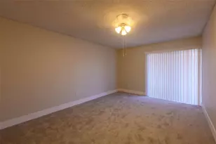 1215 16th Cir SE, Largo, FL 33771 - Photo 28