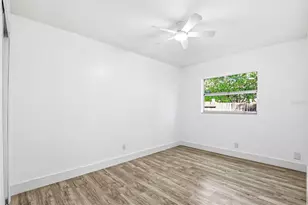 10217 N Pawnee Ave, Tampa, FL 33617 - Photo 42