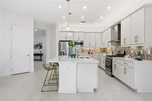 32626 Tree of Life Ave, Wesley Chapel, FL 33543 - Photo 10