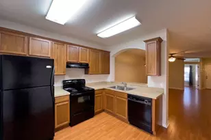 5874 Fishhawk Ridge Dr, Lithia, FL 33547 - Photo 8