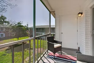 3824 37th St S, Saint Petersburg, FL 33711 - Photo 24