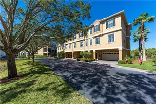 592 Bella Loop, Dunedin, FL 34698 - Photo 2