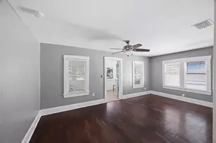 106 W Crest Ave, Tampa, FL 33603 - Photo 6