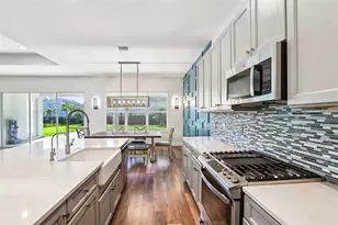 3326 Acacia Bay Ave, Wesley Chapel, FL 33543 - Photo 10