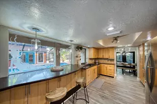 13703 Oak Forest Blvd N, Seminole, FL 33776 - Photo 12