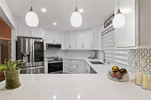 3088 Enisglen Dr, Palm Harbor, FL 34683 - Photo 14