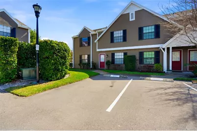 16511 Lake Brigadoon Circle, Tampa, FL 33618 - Photo 4