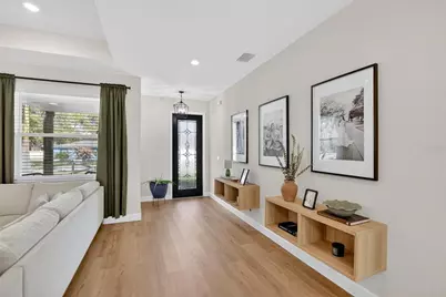 3205 Murray Farms Loop, Plant City, FL 33566 - Photo 8