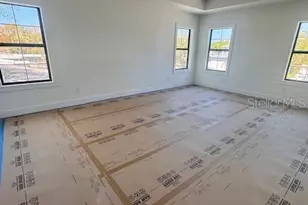 4405 W Ballast Point Blvd, Tampa, FL 33611 - Photo 8