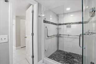 1847 Shore Dr S, South Pasadena, FL 33707 - Photo 16