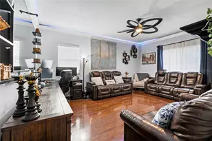 31001 Midtown Ct, Wesley Chapel, FL 33545 - Photo 28