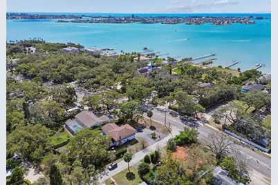 2027 Park Street N, Saint Petersburg, FL 33710 - Photo 2