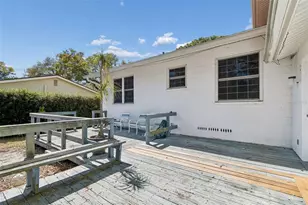 2027 Park St N, Saint Petersburg, FL 33710 - Photo 88