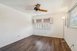 2027 Park St N, Saint Petersburg, FL 33710 - Photo 70