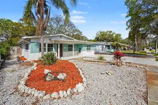 318 Bath St, Tarpon Springs, FL 34689 - Photo 4