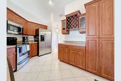 2402 Dryer Avenue, Largo, FL 33770 - Photo 8