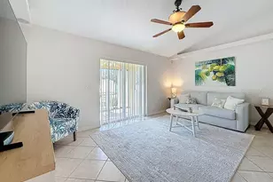 2402 Dryer Ave, Largo, FL 33770 - Photo 16