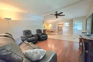 37408 Marta Ave, Zephyrhills, FL 33542 - Photo 12