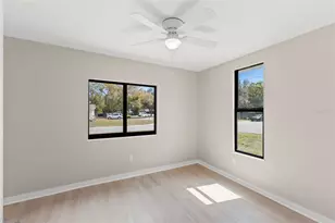 3901 45th Ave N, Saint Petersburg, FL 33714 - Photo 18