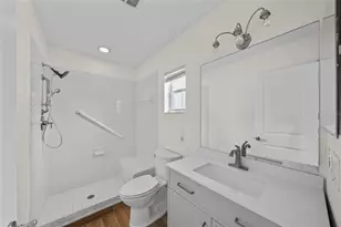 318 Como St, Tampa, FL 33606 - Photo 16