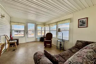 35238 Dodie Dr, Zephyrhills, FL 33541 - Photo 6