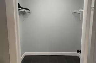 4015 Ashford Green Pl, Tampa, FL 33613 - Photo 16