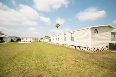 3024 Briar Street, Wesley Chapel, FL 33543 - Photo 10