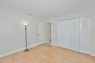 2004 Halidom Way, Sun City Center, FL 33573 - Photo 30