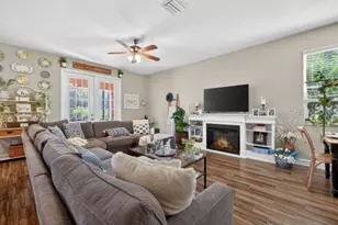 6905 Old Benton Dr, Apollo Beach, FL 33572 - Photo 6