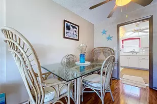 4650 Cove Cir, Saint Petersburg, FL 33708 - Photo 8