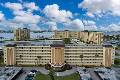 4650 Cove Circle #209, Saint Petersburg, FL 33708 - Photo 26