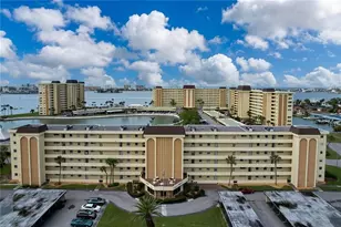 4650 Cove Cir, Saint Petersburg, FL 33708 - Photo 26