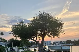 27 Dolphin Dr, Treasure Island, FL 33706 - Photo 1