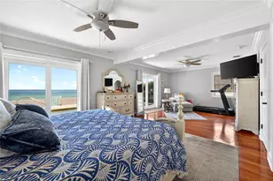 2540 East Bay Isle Dr SE, Saint Petersburg, FL 33705 - Photo 24