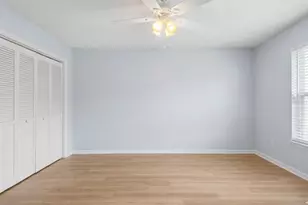 2111 W View Dr, Sun City Center, FL 33573 - Photo 26