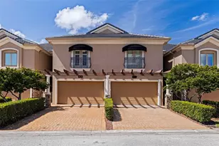 618 Saxony Blvd, Saint Petersburg, FL 33716 - Photo 2