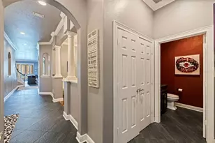 618 Saxony Blvd, Saint Petersburg, FL 33716 - Photo 14