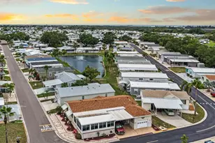 209 S Port Royal Ln, Apollo Beach, FL 33572 - Photo 4