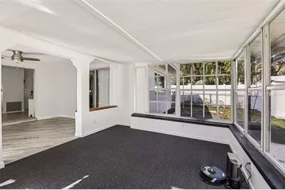 10569 Lake Vista Drive, Seminole, FL 33772 - Photo 20