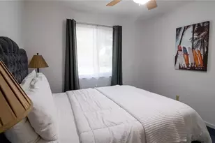 215 Morningside Dr, Valrico, FL 33594 - Photo 40