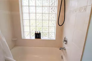 215 Morningside Dr, Valrico, FL 33594 - Photo 36