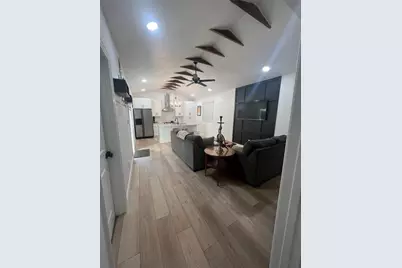 311 E Floribraska Avenue #A, Tampa, FL 33603 - Photo 2