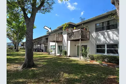 7700 92nd Street #202, Seminole, FL 33777 - Photo 2