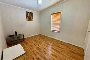 10942 Poplar St NE, Saint Petersburg, FL 33716 - Photo 20