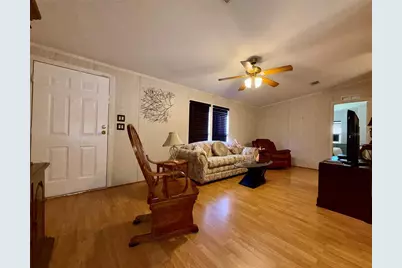 10942 Poplar Street NE #111, Saint Petersburg, FL 33716 - Photo 12