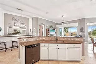 1435 Emerald Dunes Dr, Sun City Center, FL 33573 - Photo 10