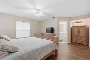 19029 US Hwy 19 N, Clearwater, FL 33764 - Photo 16