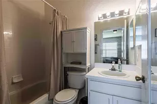 17401 Flatwoods Key Dr, Tampa, FL 33647 - Photo 18
