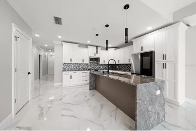 211 Dolphin Point #302, Clearwater, FL 33767 - Photo 6