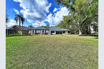 2881 Hammock Drive, Plant City, FL 33566 - Photo 10